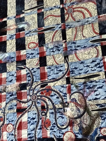 Octopus's Garden Quilt by Kim Lapacek close up