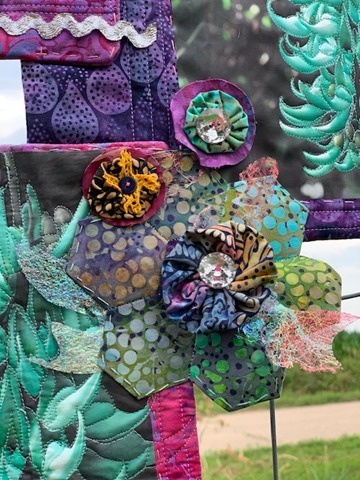 Blooming Artsy Fartsy Mini Quilt by Kim Lapacek